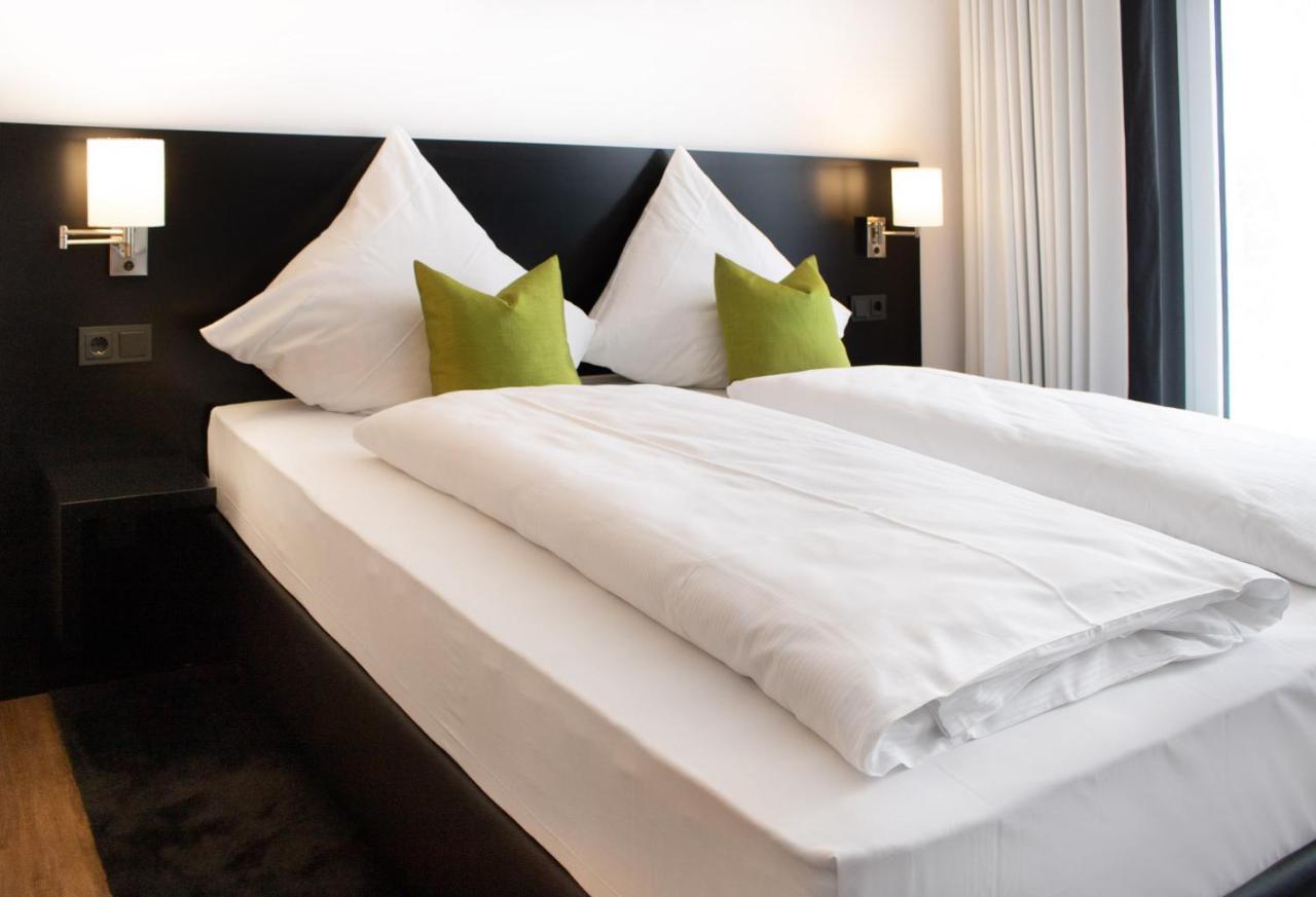 Hbs Hotel By Wmm Hotels Halberstadt Exteriör bild
