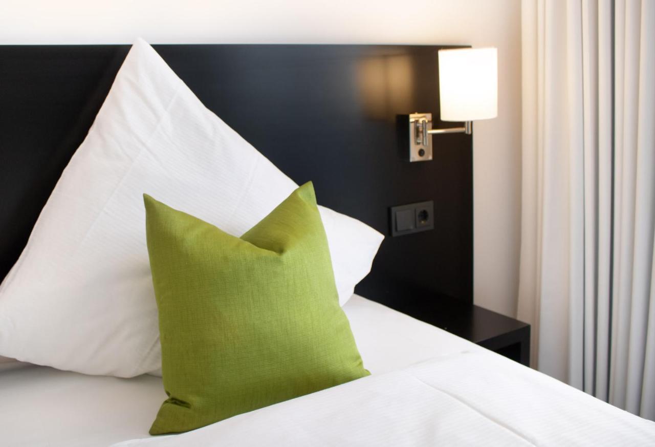 Hbs Hotel By Wmm Hotels Halberstadt Exteriör bild